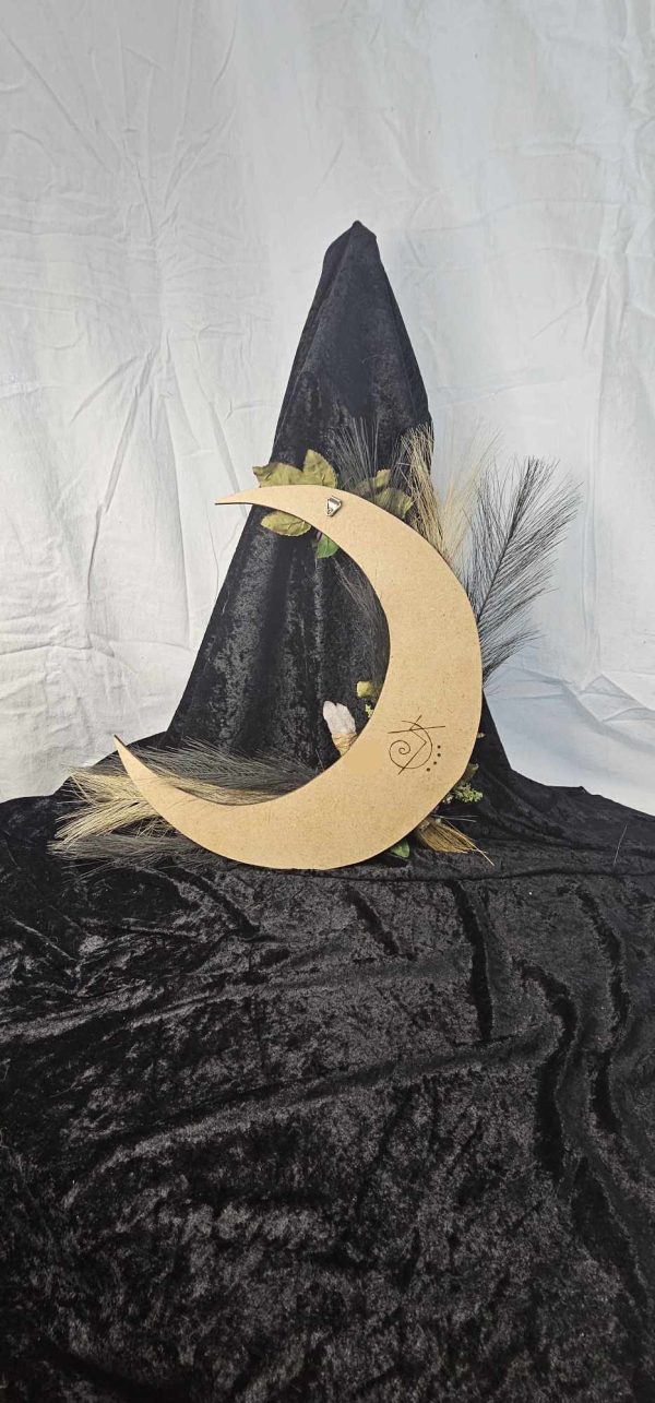 Purple Crescent Moon Wreath for Protection - Image 3